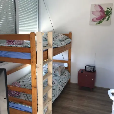 Sibenska Ulica 15 Apartman Apartman Pag Town