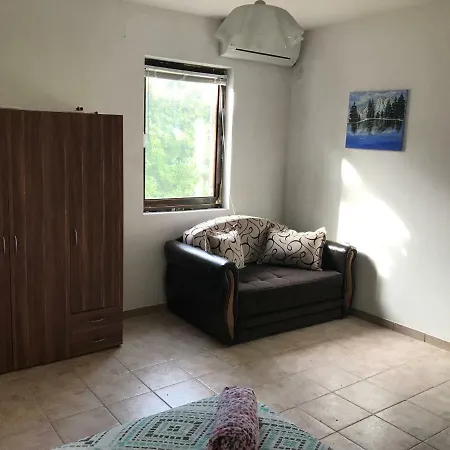 Sibenska Ulica 15 Apartman *
